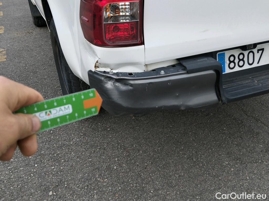  Toyota  Hilux TOYOTA  VU 4p 7G pickup 2.4 D-4D Cabina Doble GX 4x4 #34