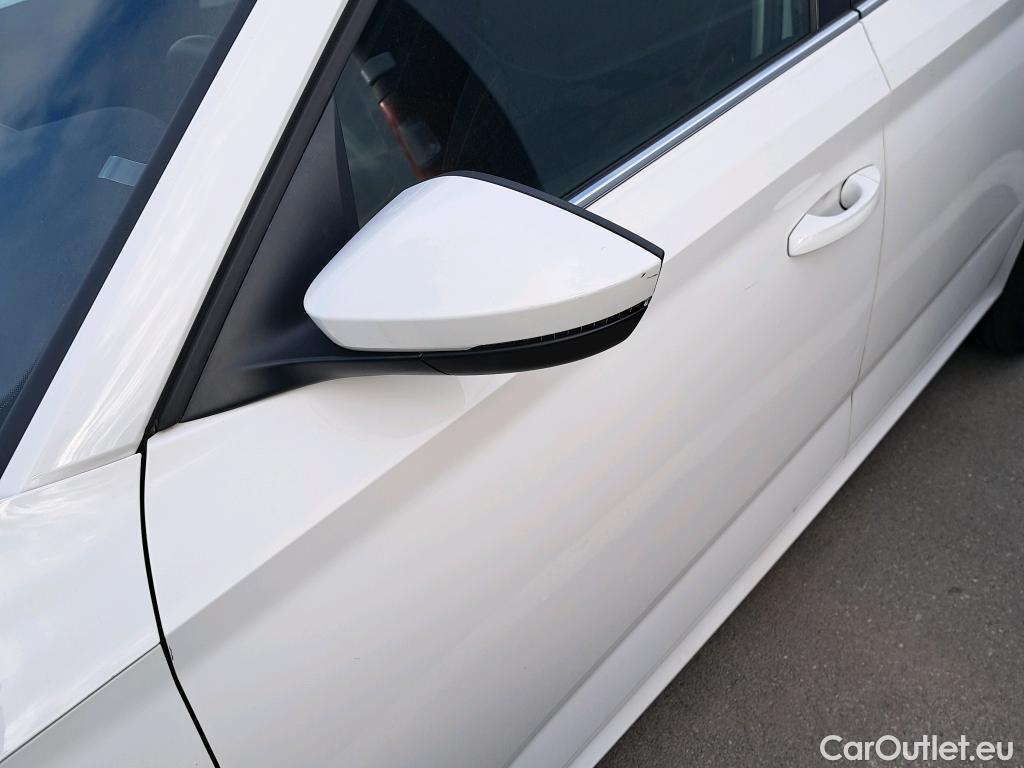  Skoda  KAMIQ SKODA  1.0 TSI 81kW (110CV) DSG Ambition (CX) #20