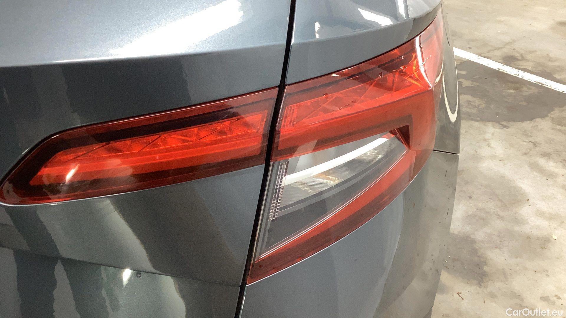  Skoda  Karoq Skoda,  '17, Skoda  1.6 CRTDI 85KW Ambition 5d #48