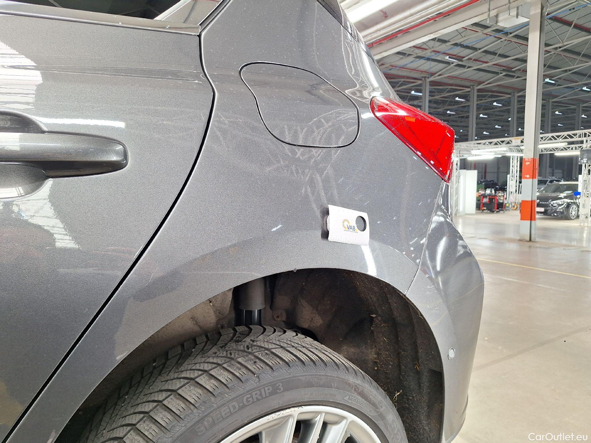  Ford  Focus Ford,  '18, Ford  2.0 EcoBlue 110kW Vignale 5d #27