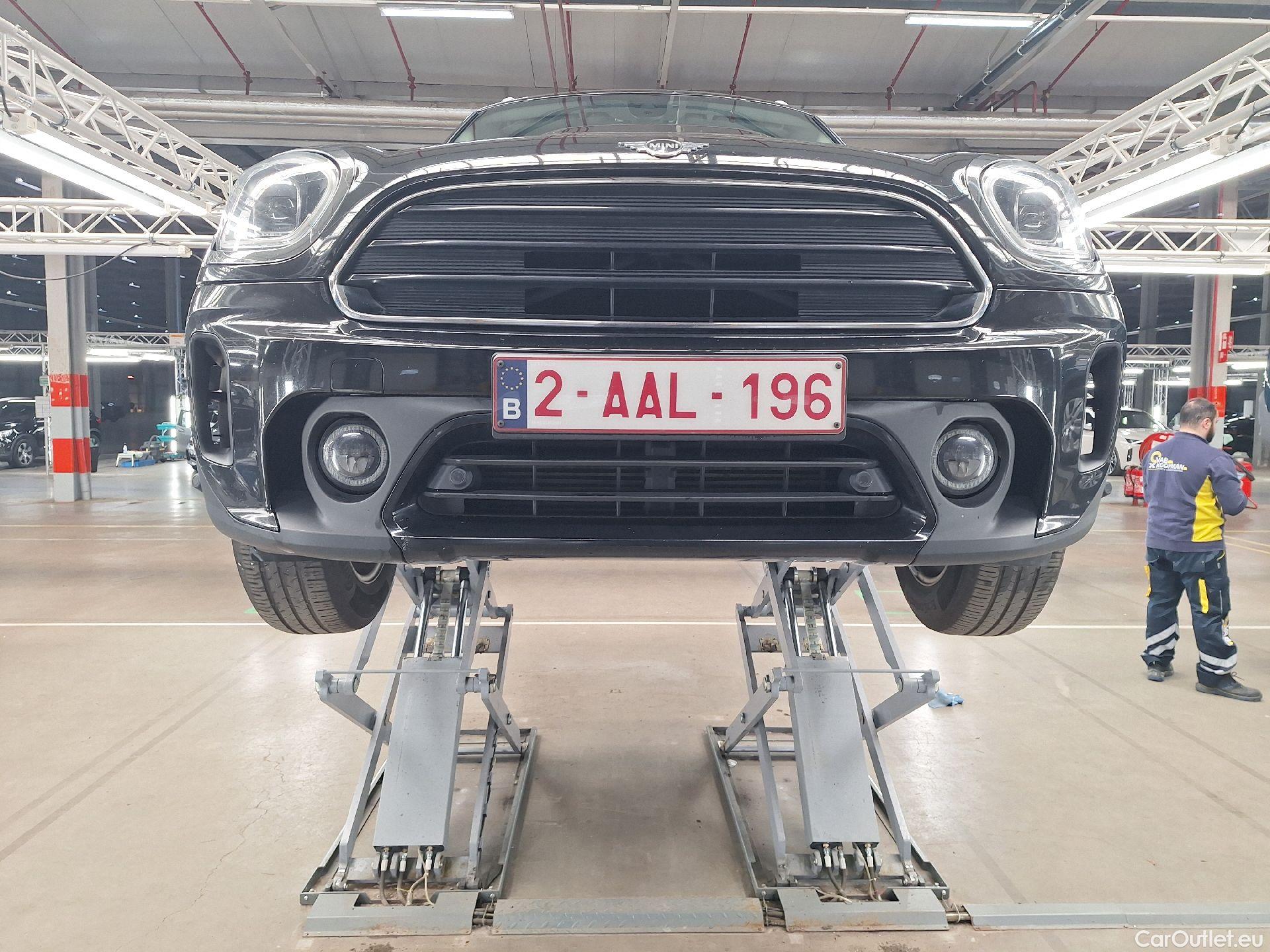  Mini  Countryman MINI, Mini  '16, Mini  One D (85 kW) 5d #35