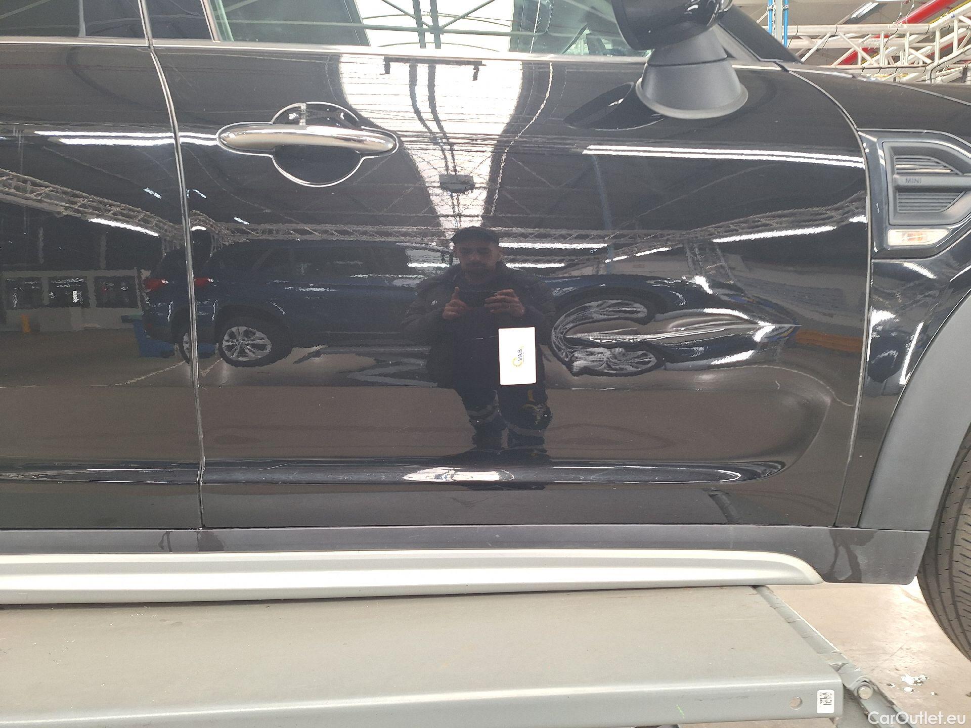  Mini  Countryman MINI, Mini  '16, Mini  One D (85 kW) 5d #23