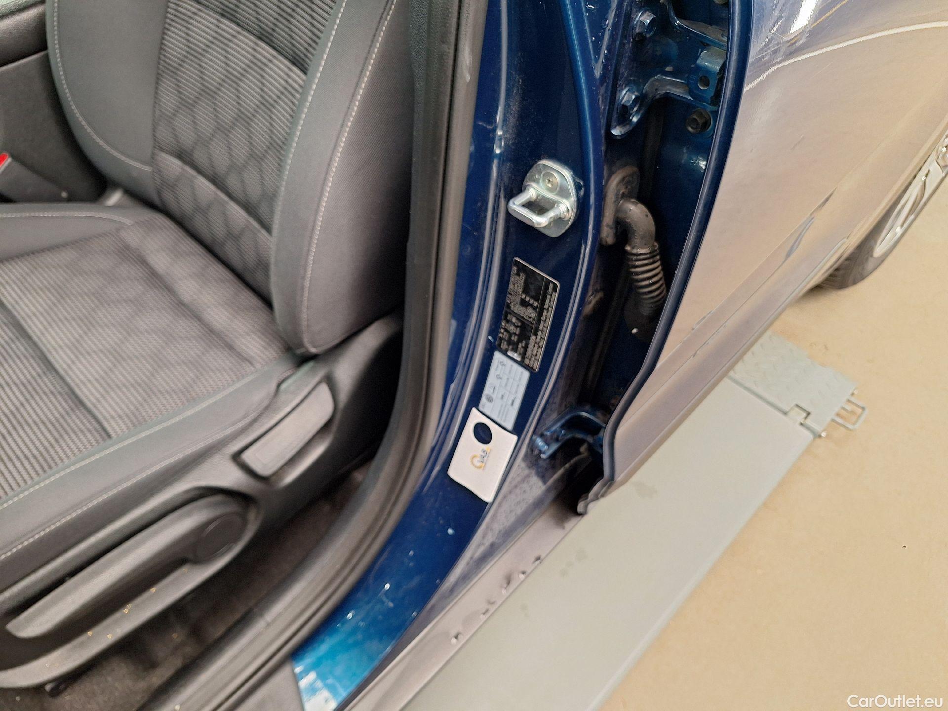  KIA  Niro Kia,  FL'19, KIA  Pure 1.6 GDi HEV 6DCT 5d #6