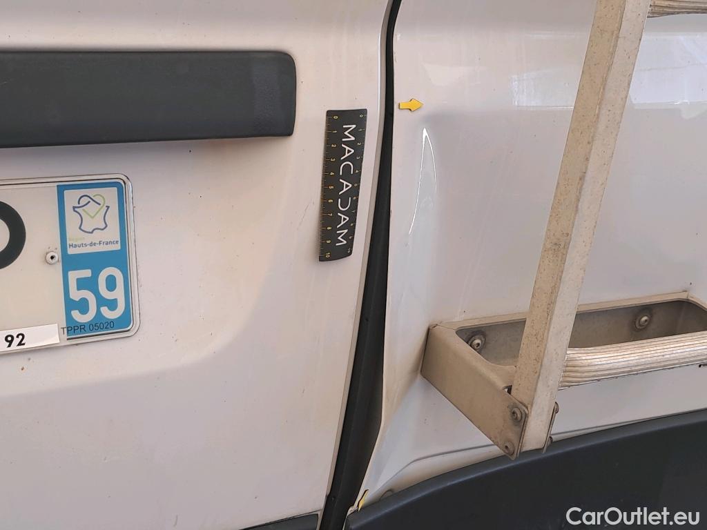  Citroen  Jumper  Fourgon 30 L1H1 Club BlueHDi 120 2.2 BlueHDi 120CV BVM6 E6dT #2