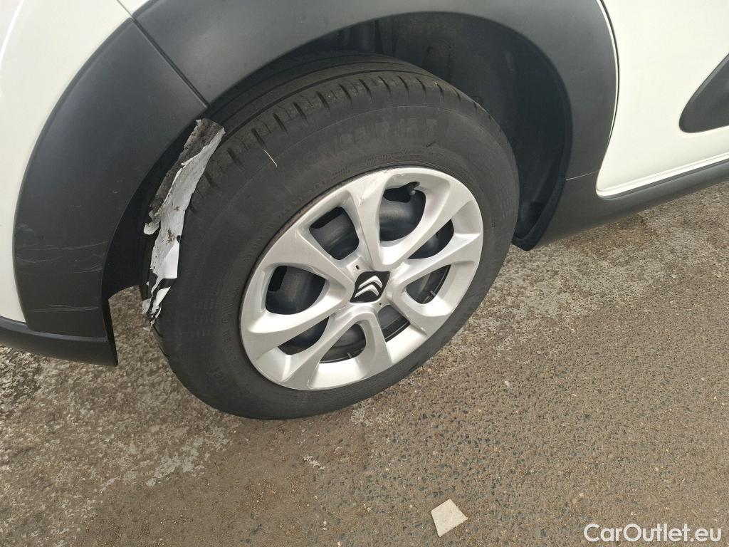  Citroen  C3  Société Feel 1.2 PureTech 80CV BVM5 E6d #3