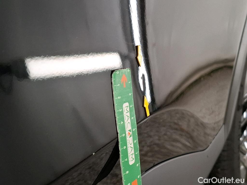  Citroen  C4 CITROEN  X / 2022 / 4P / Berline PureTech 130 S&S EAT8 Feel Pack #4