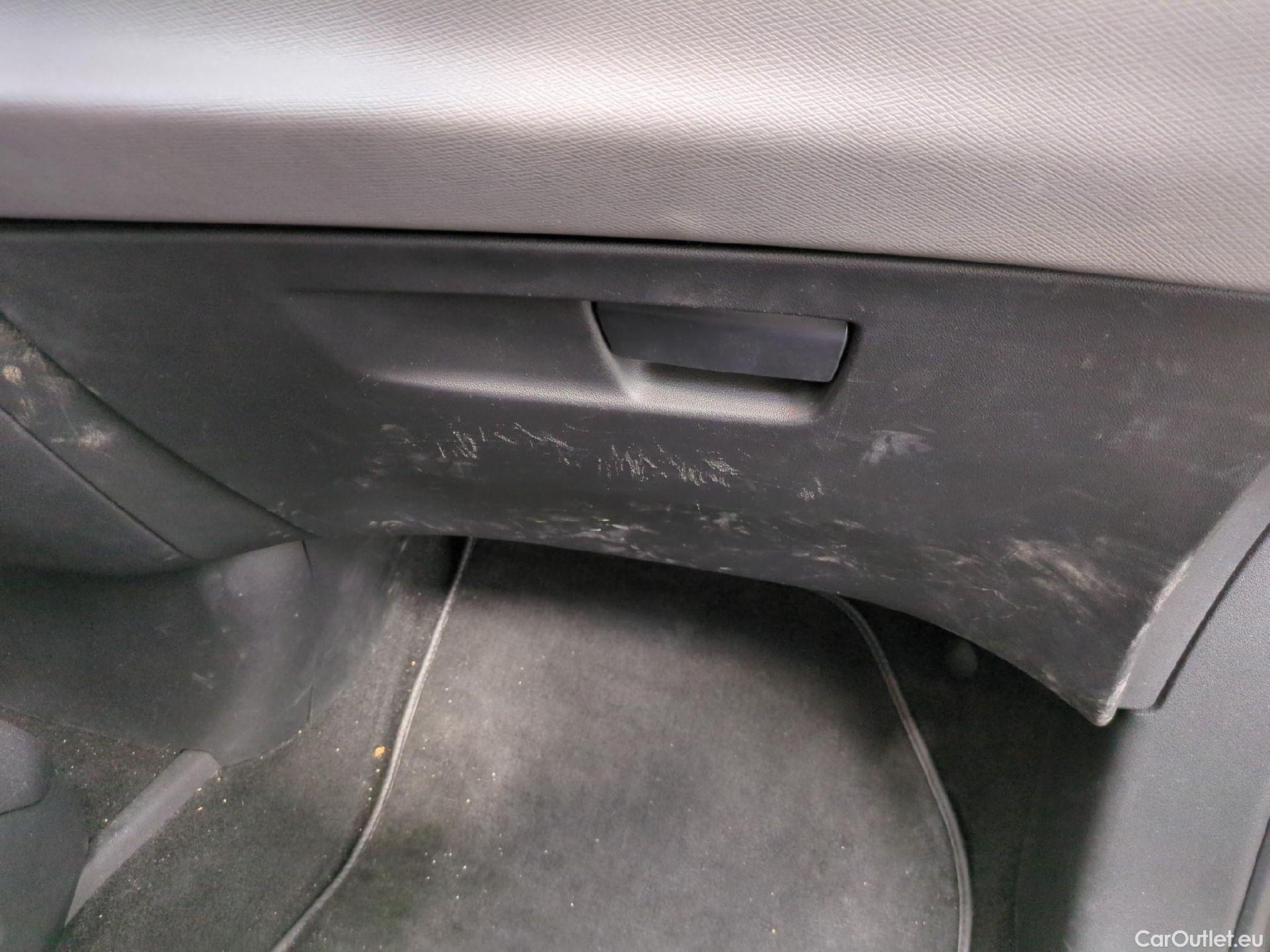 Citroen  C4 Grand Picasso /Spacetourer Business 1.2 PureTech 130CV BVM6 E6d #19