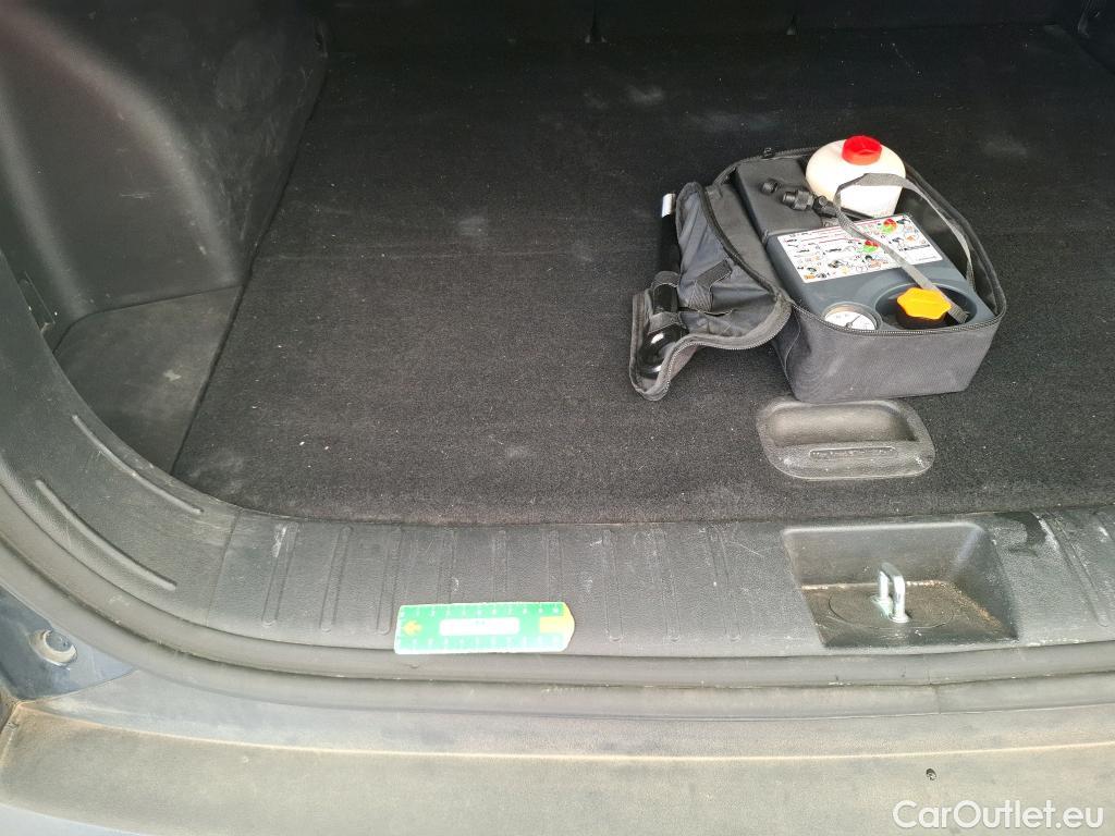  Hyundai  Tucson  Business Mild-Hybrid 2WD 1.6 CRDI 135CV BVA7 E6d #3