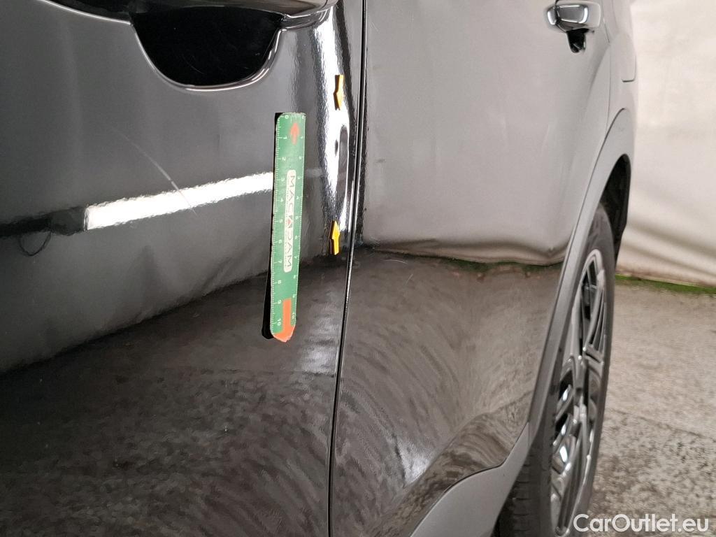  Citroen  C4 CITROEN  X / 2022 / 4P / Berline PureTech 130 S&S EAT8 Feel Pack #2