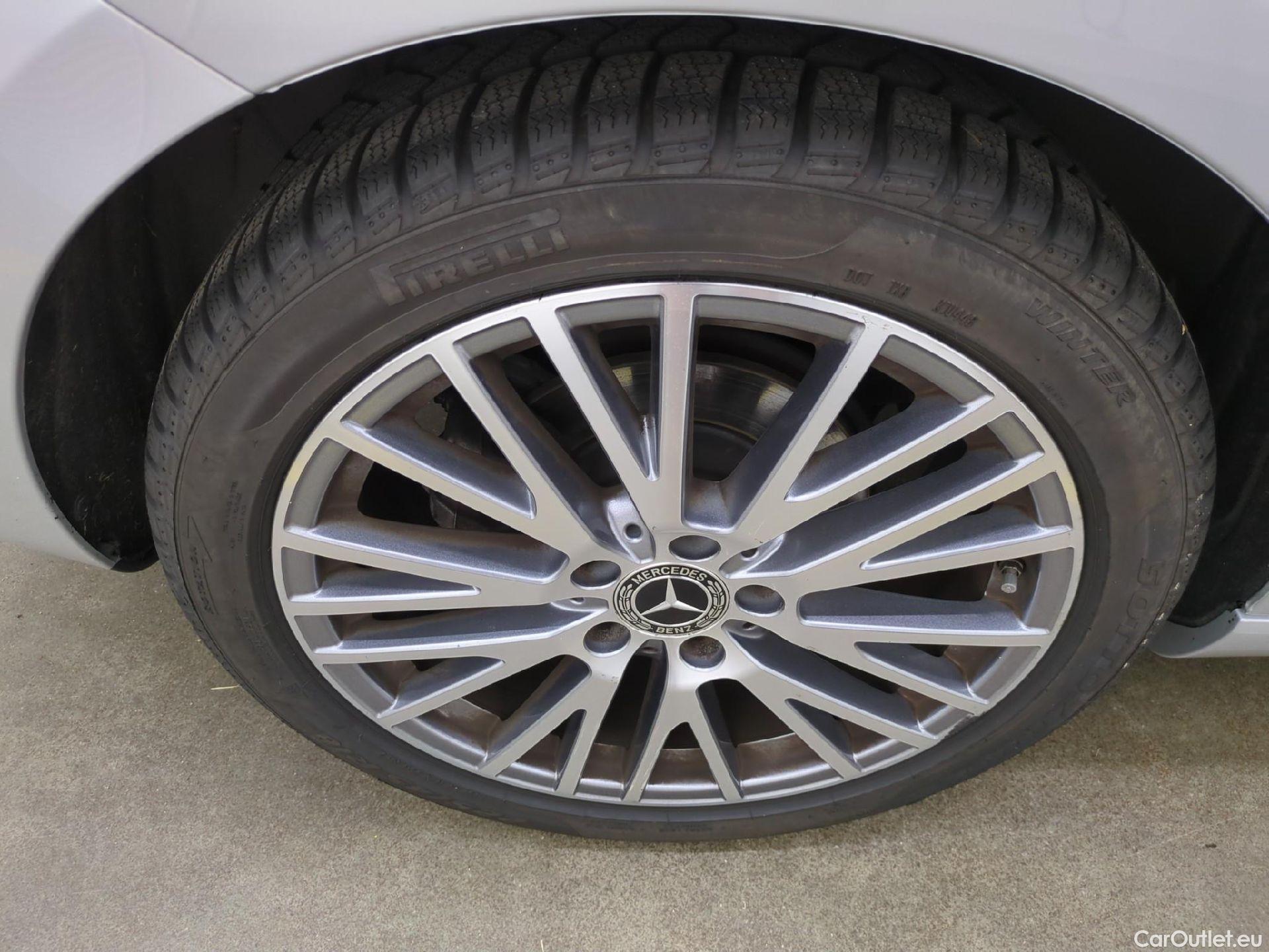  Mercedes  CLA-Klasse MERCEDES-BENZ CLA Coupe / 2019 / 4P / Coupé CLA 180 d Business Line BA8 #7