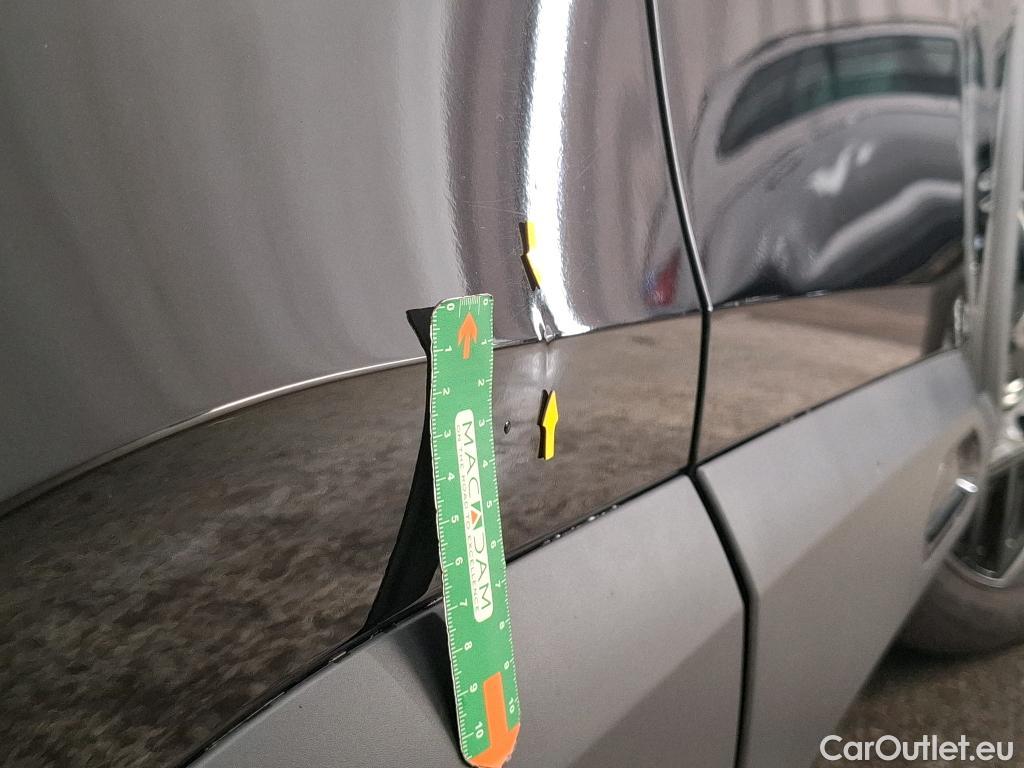  Citroen  C4 CITROEN  X / 2022 / 4P / Berline PureTech 130 S&S EAT8 Feel Pack #38