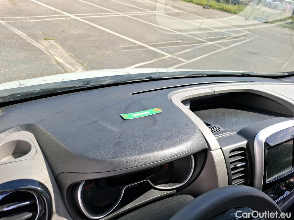  Renault  Trafic  III Fourgon Grand Confort L2H1 1200 1.6 dCi 95CV BVM6 E6 #8