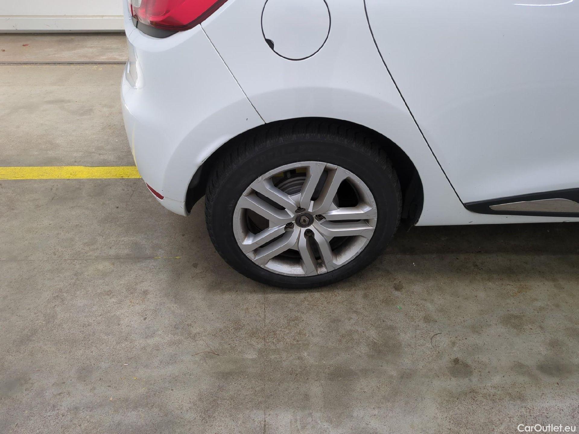  Renault  Clio  IV Business 0.9 TCe 90CV BVM5 E6 #29