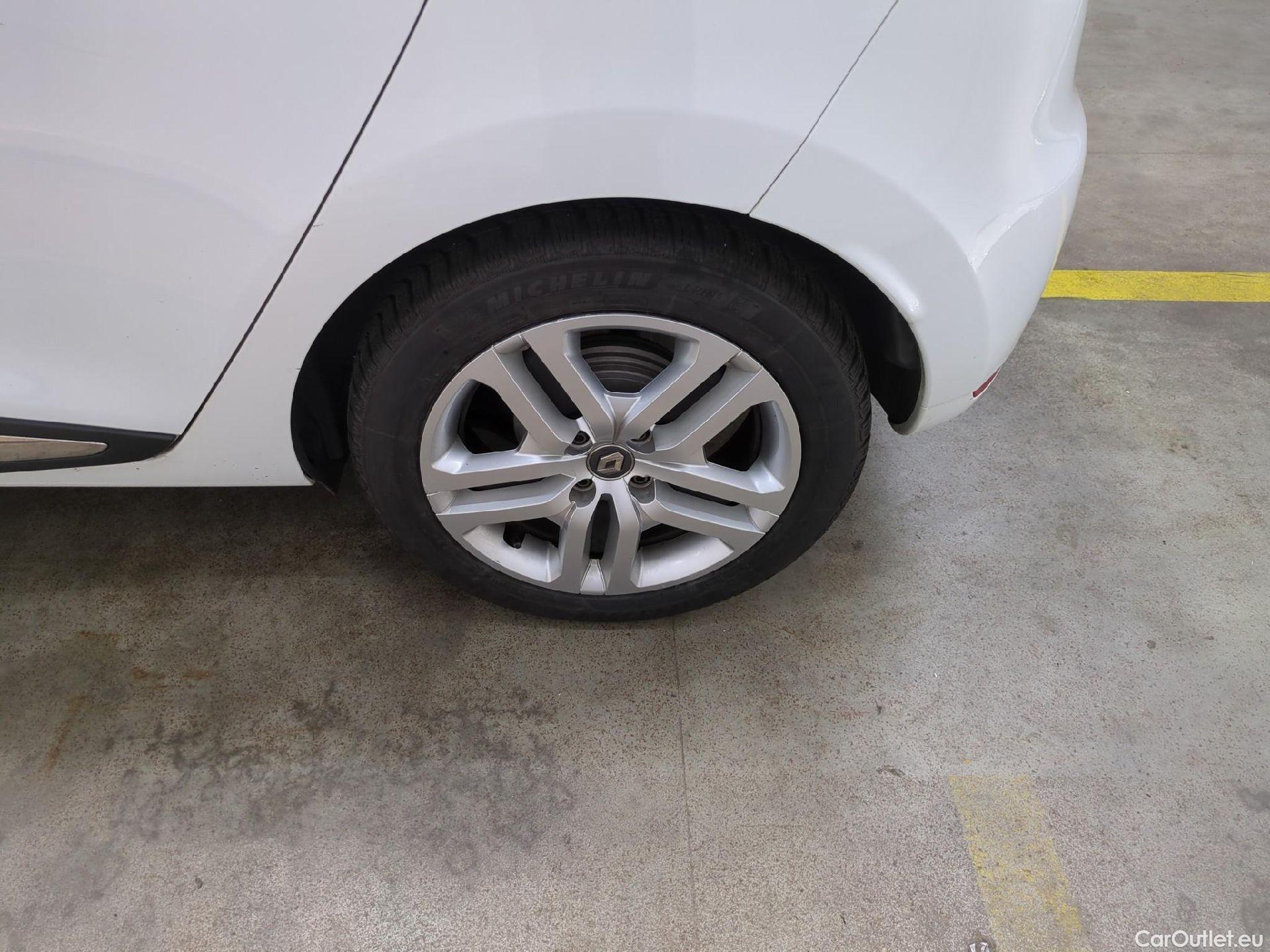  Renault  Clio  IV Business 0.9 TCe 90CV BVM5 E6 #5