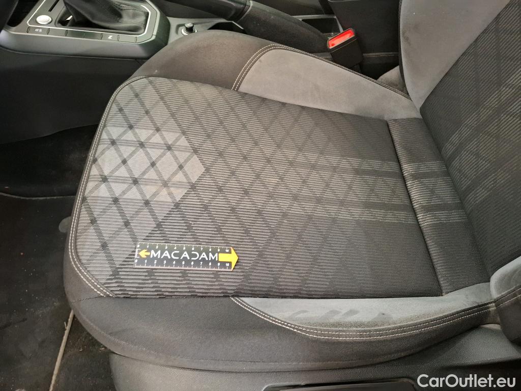  Volkswagen  Taigo  R-Line 1.5 TSI 150CV BVA7 E6d #24