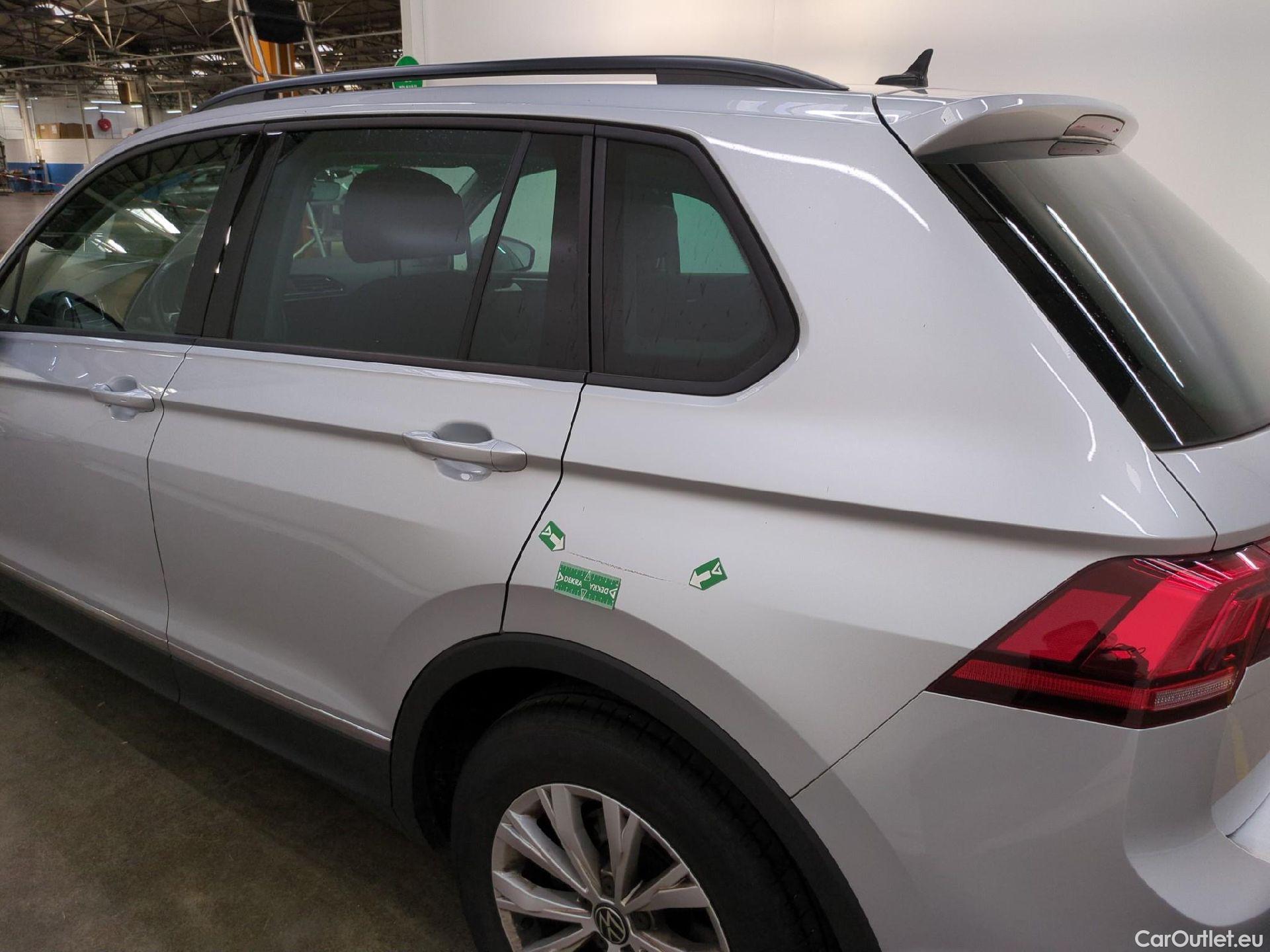  Volkswagen  Tiguan VOLKSWAGEN  / 2020 / 5P / SUV 2.0 TDI 150 DSG7 Life Business #13