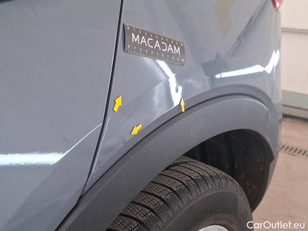 Volvo  XC 40 XC40 Momentum 2WD 2.0 D3 150CV BVA8 E6dT #3