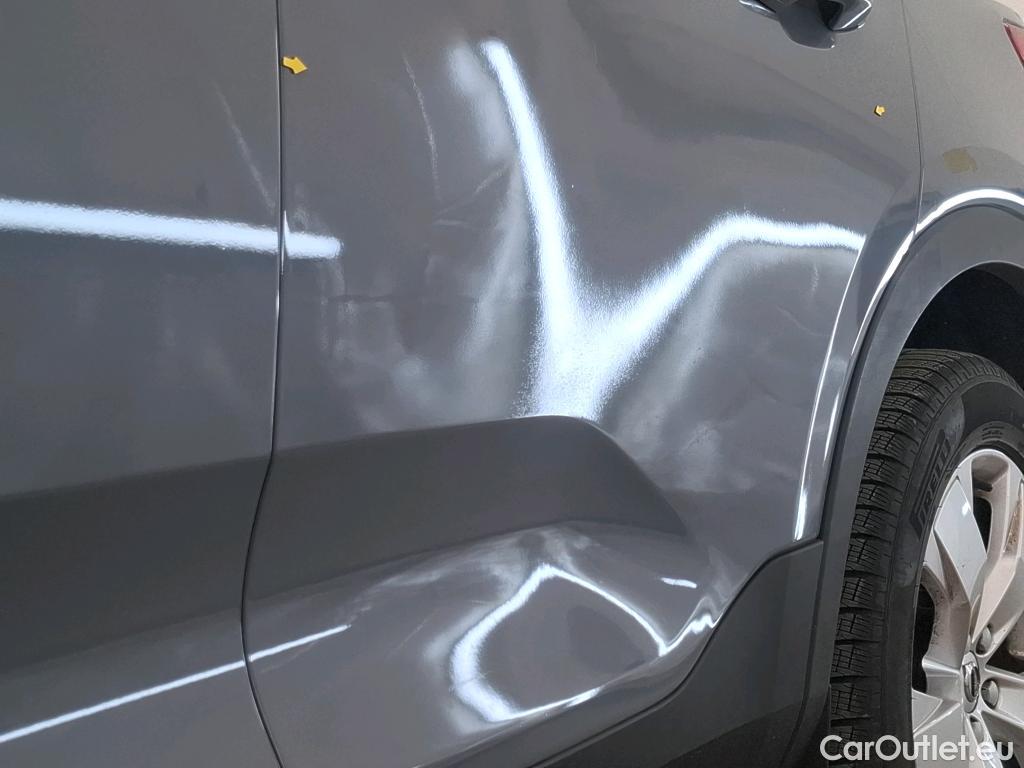  Volvo  XC 40 XC40 Momentum 2WD 2.0 D3 150CV BVA8 E6dT #9