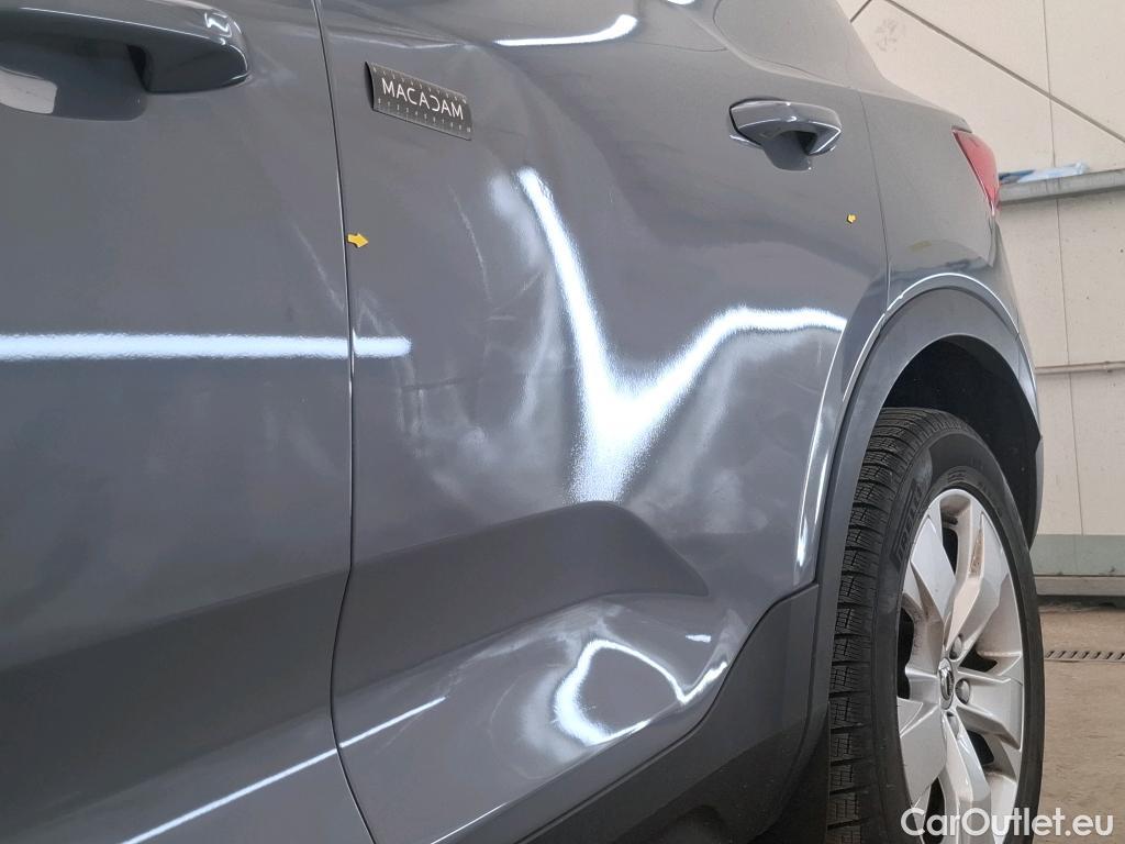  Volvo  XC 40 XC40 Momentum 2WD 2.0 D3 150CV BVA8 E6dT #8