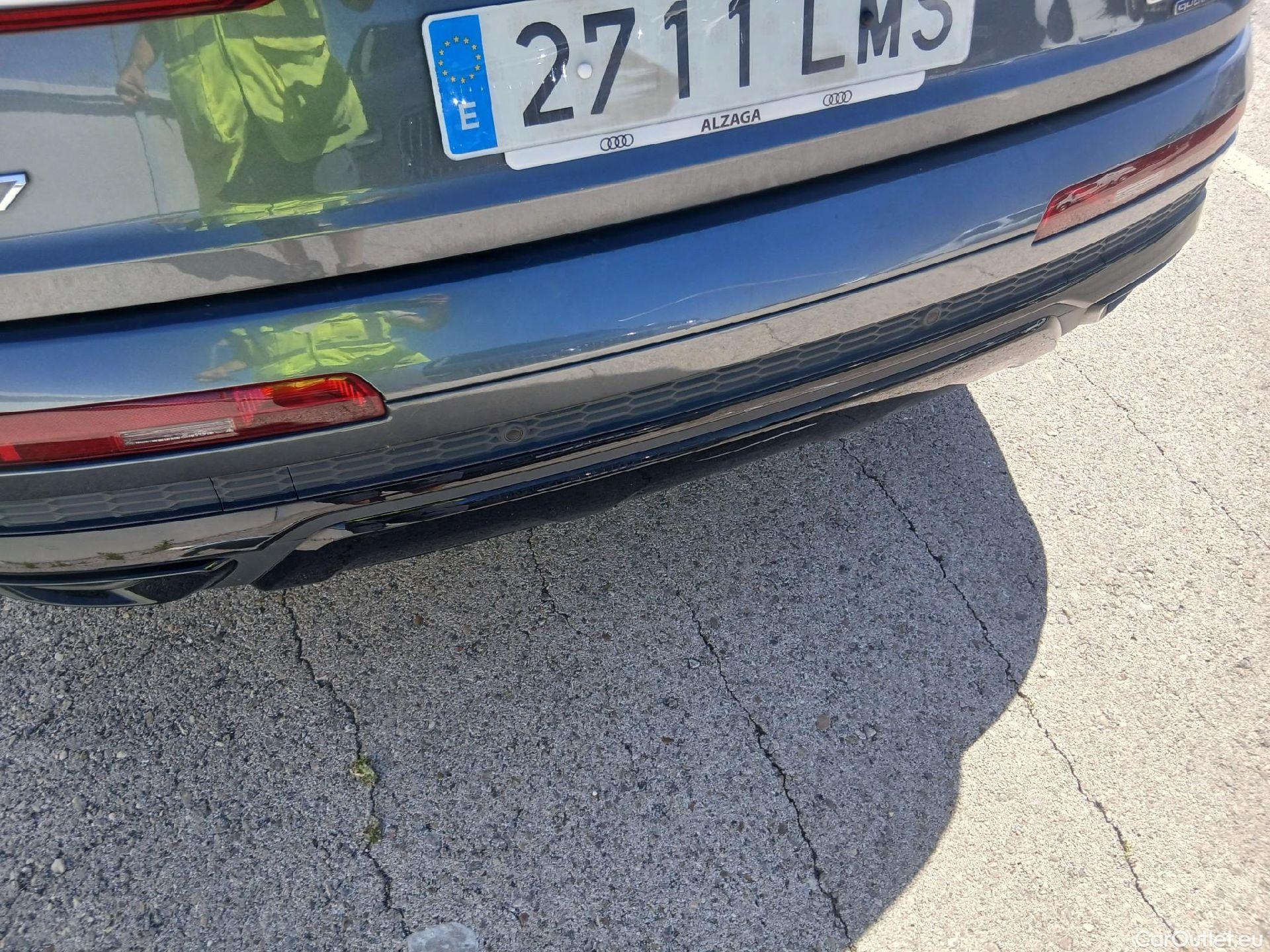  Audi  Q7 AUDI  / 5P / Black line 50 TDI 286 CV q. tip. #Opcionales 15750 €# #29