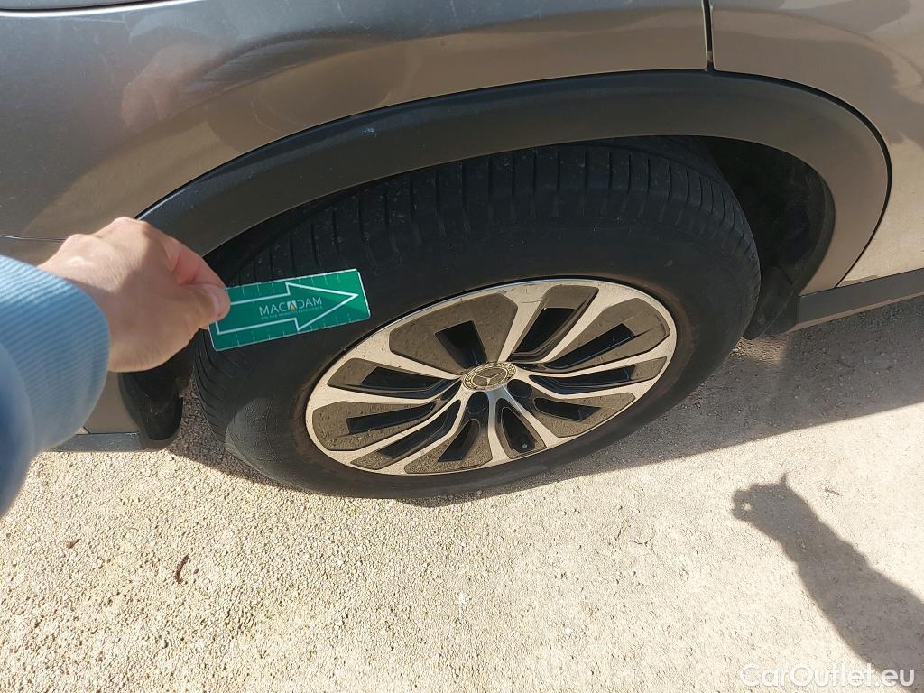  Mercedes  GLC MERCEDES-BENZ  / 2022 / 5P / todoterreno  220 d 4MATIC  #23