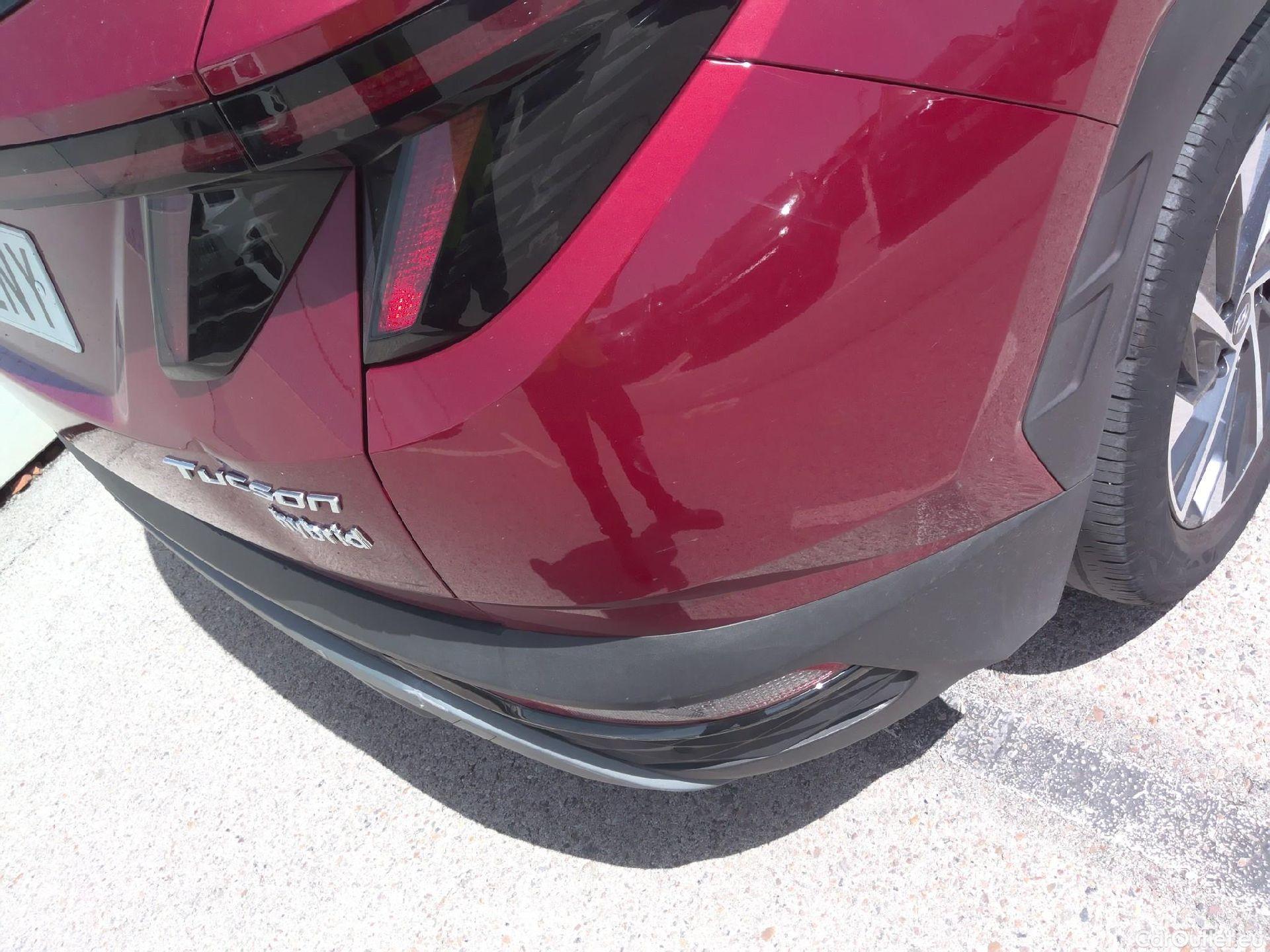  Hyundai  Tucson HYUNDAI  1.6 CRDI 136 CV Tecno Sky DCT/ 5P  #23