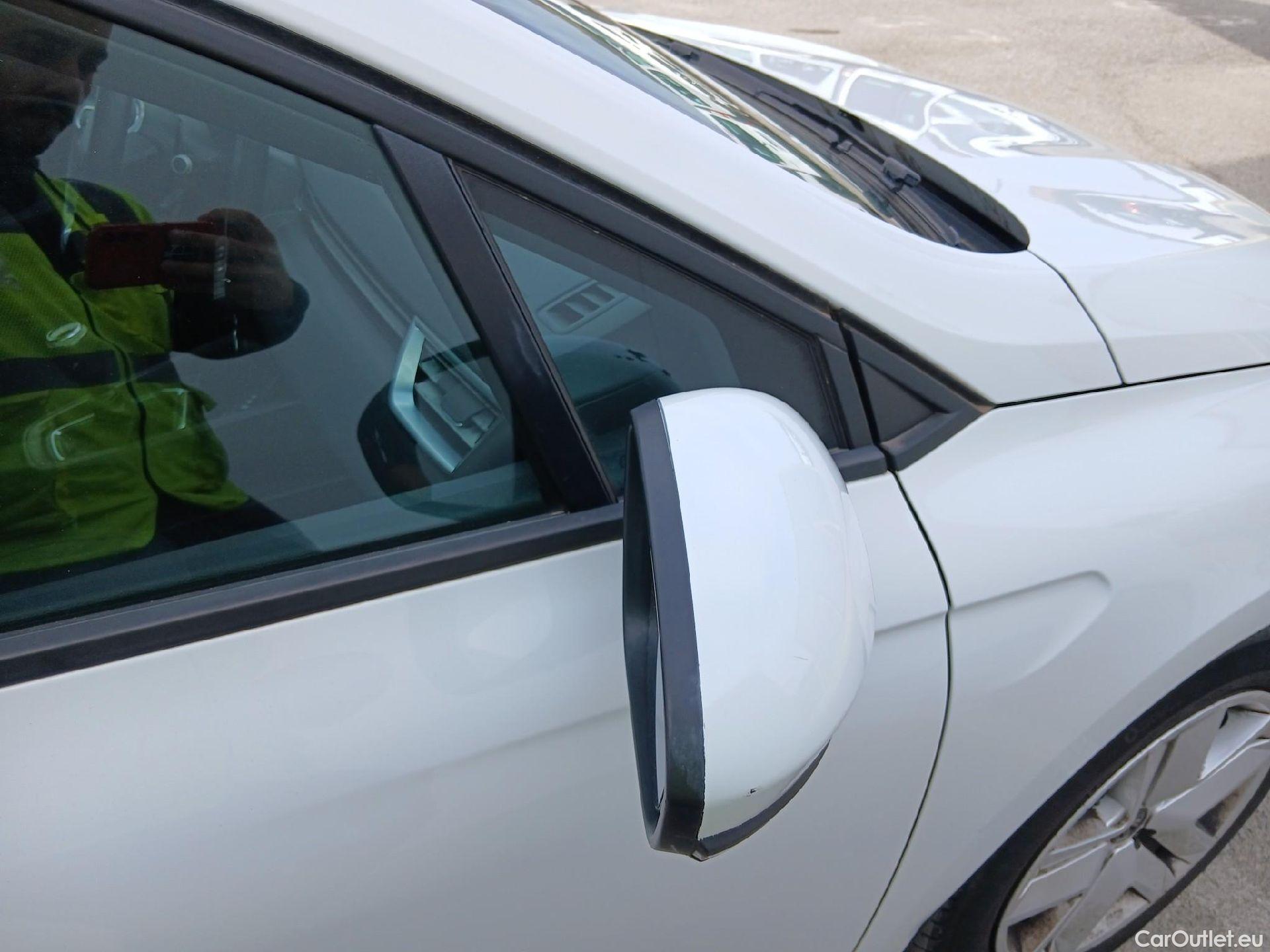  Renault  Clio RENAULT  / 5P / Intens TCe 91 CV #32