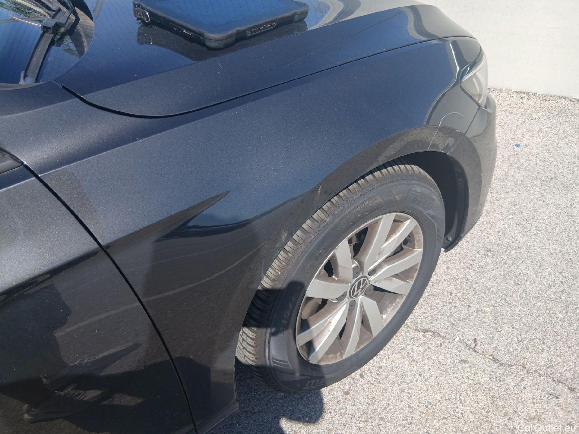  Volkswagen  Passat VOLKSWAGEN  / 2019 / 4P / sedán 2.0 TDI 90kW (122CV) DSG #18