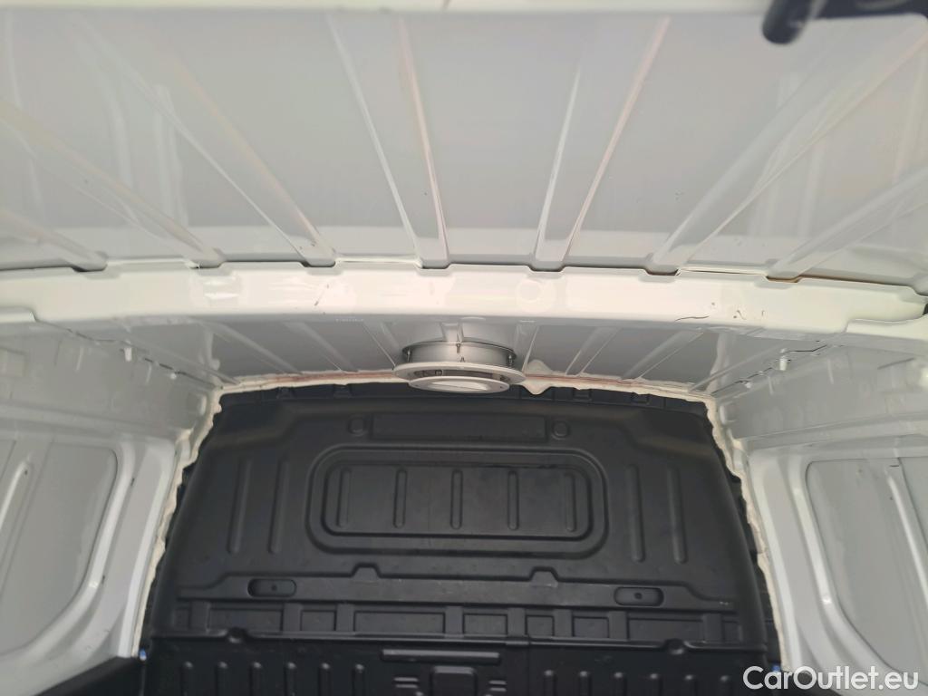  Citroen  Berlingo CITROEN  / 2018 / 3P / furgón derivado de turismo Talla M BlueHDi 100 CONTROL #13