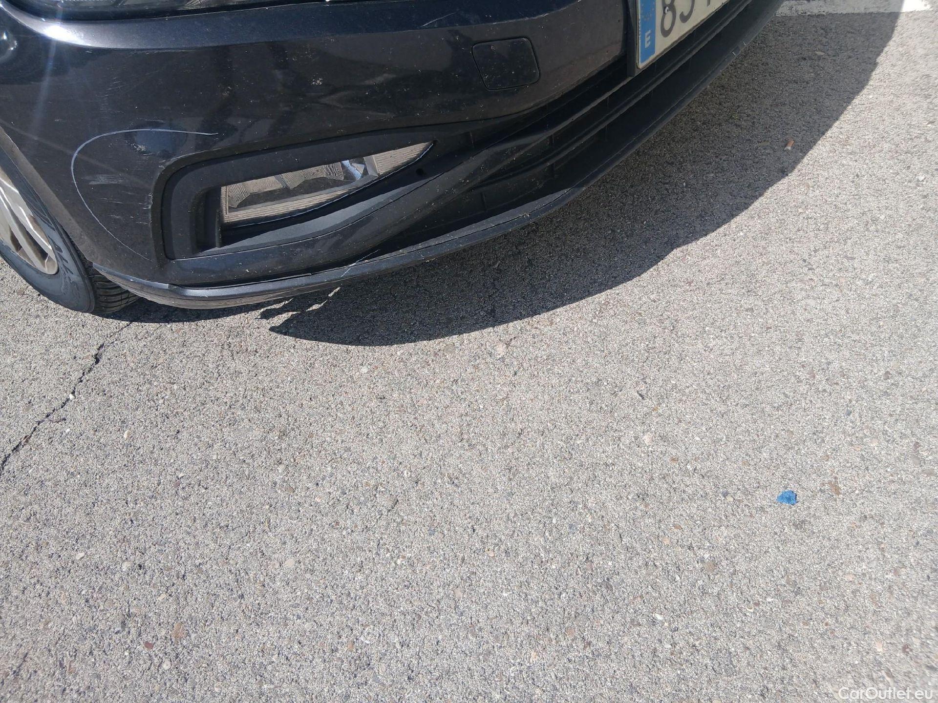  Volkswagen  Passat VOLKSWAGEN  / 2019 / 4P / sedán 2.0 TDI 90kW (122CV) DSG #6