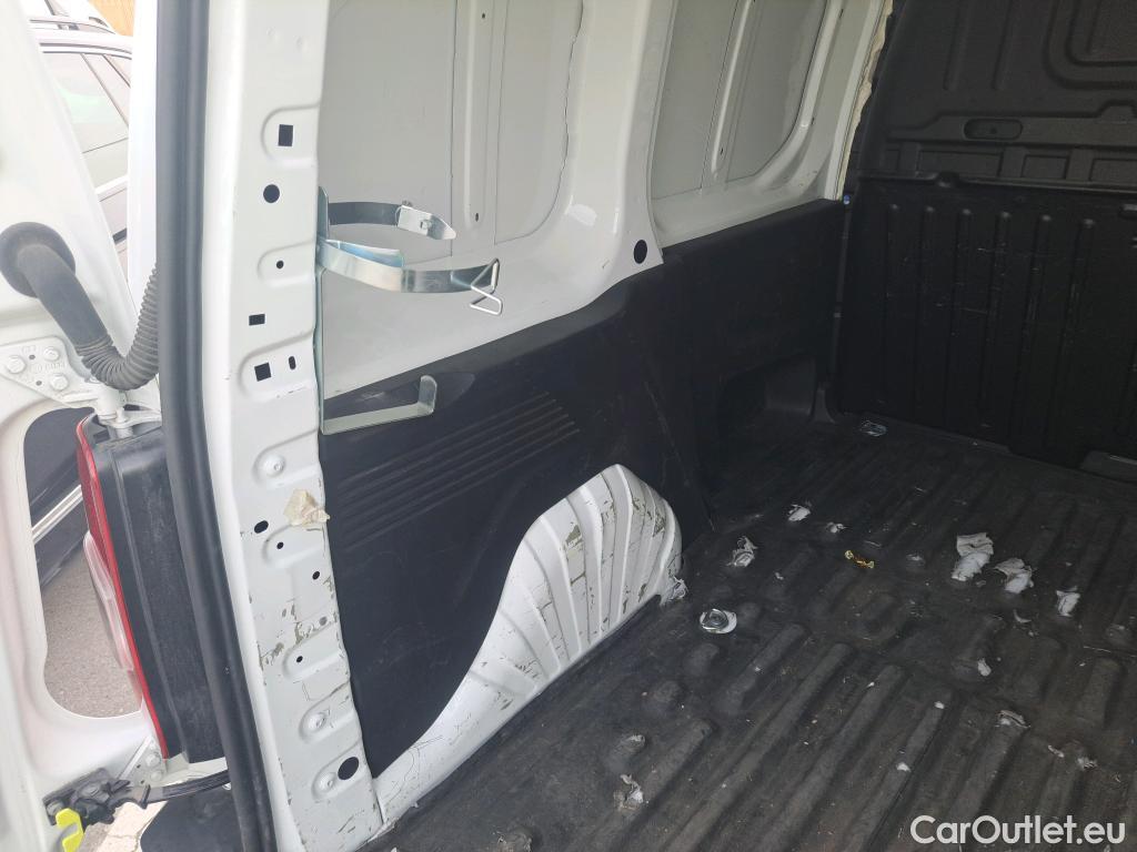  Citroen  Berlingo CITROEN  / 2018 / 3P / furgón derivado de turismo Talla M BlueHDi 100 CONTROL #12