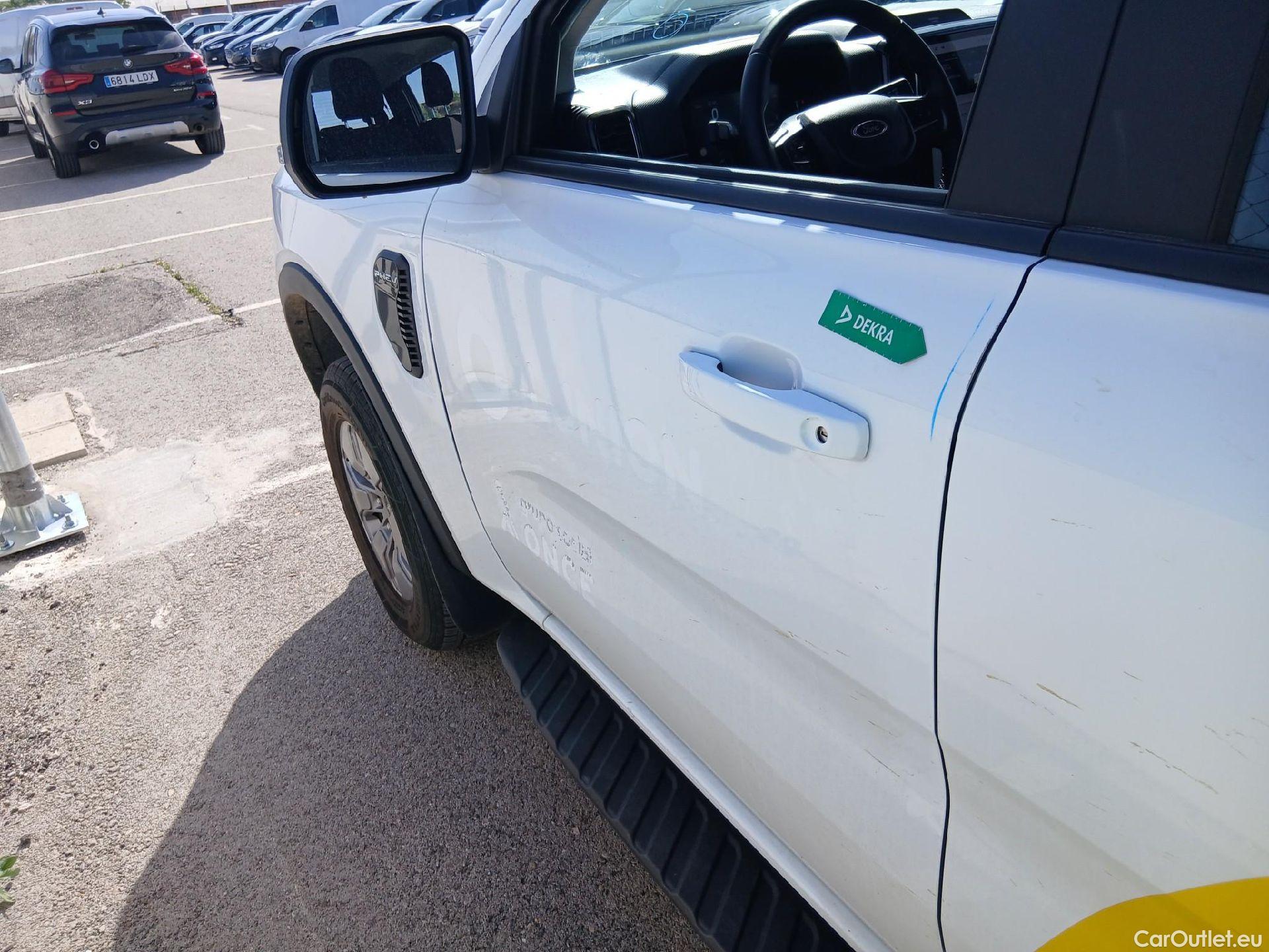  Ford  Ranger  Plug-in-Hybrid XLT e-4WD Doble Cabina 2.3 Ecoboost 280CV AT10 6E #24