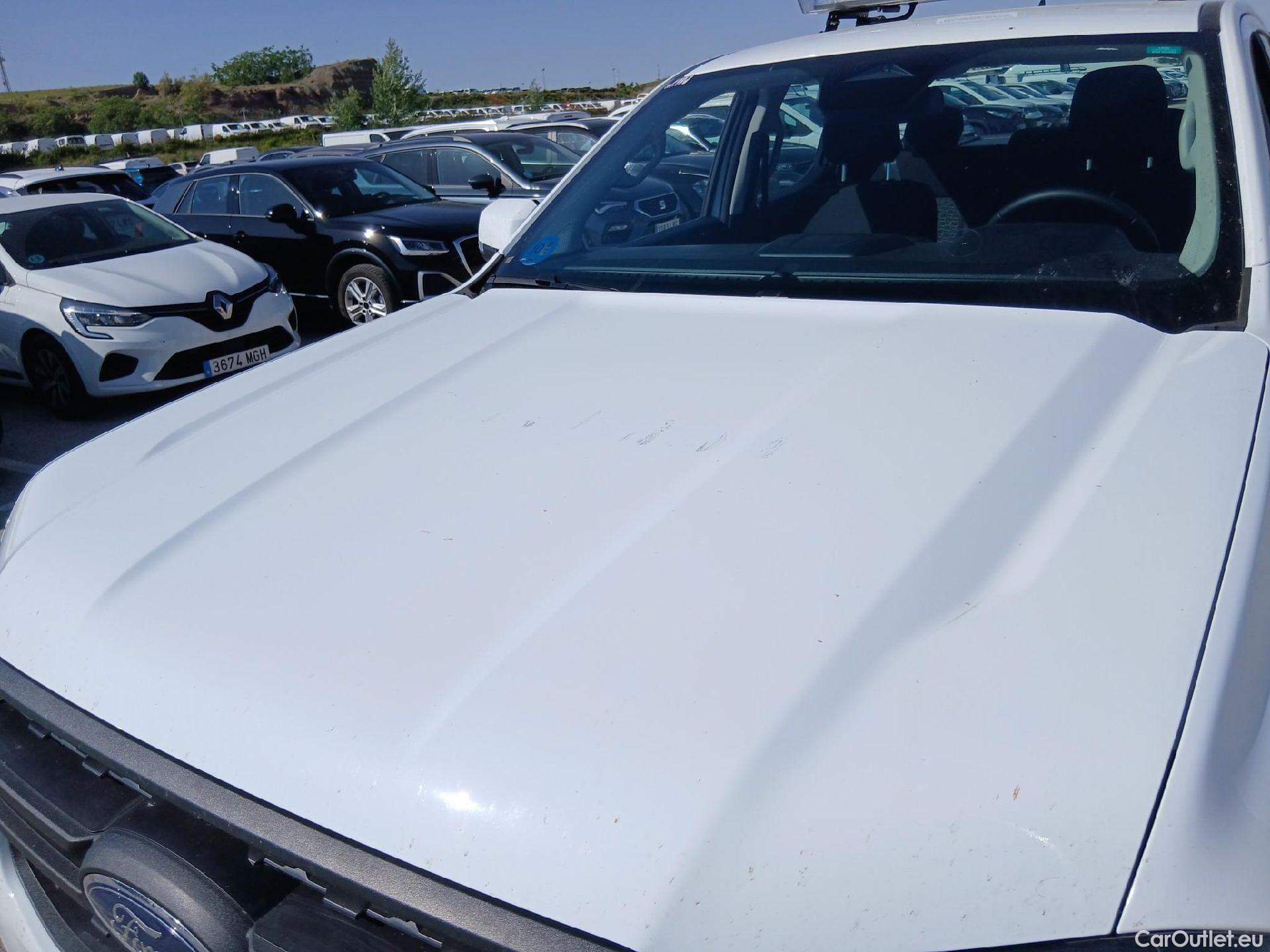  Ford  Ranger  Plug-in-Hybrid XLT e-4WD Doble Cabina 2.3 Ecoboost 280CV AT10 6E #7