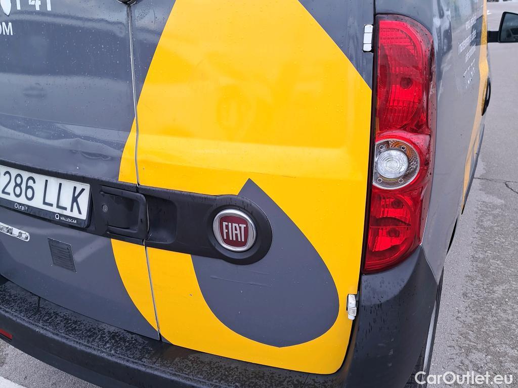  Fiat  Doblo FIAT Doblò Cargo/2015/3P/furgón derivado de turismo Cargo Base Plus 1.3 Mjet 59kW (80CV) #11