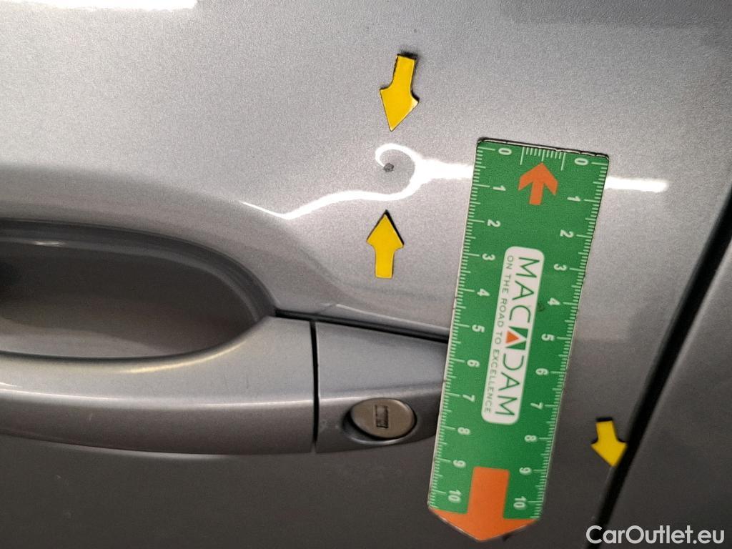  Citroen  C3  Société Feel 1.5 BlueHDI 100CV BVM6 E6d #19