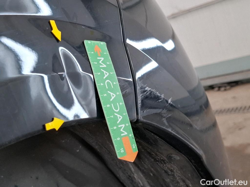 Peugeot  208  Premium 1.5 HDi 100CV BVM6 E6d #4