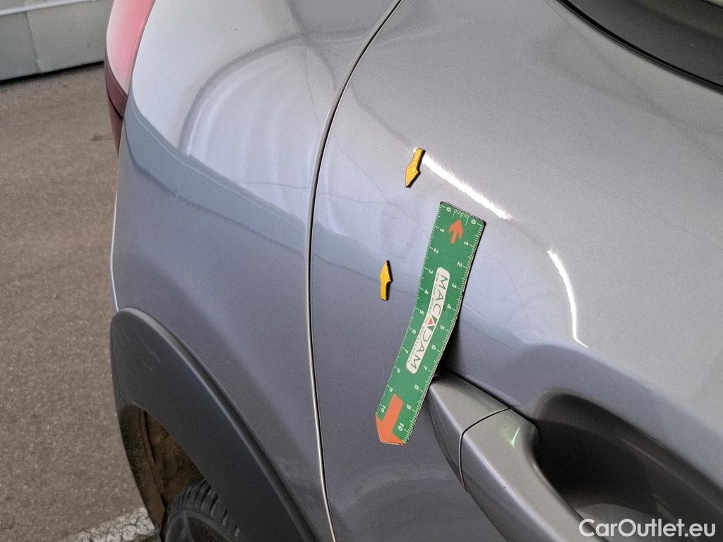  Citroen  C3  Société Feel 1.5 BlueHDI 100CV BVM6 E6d #40