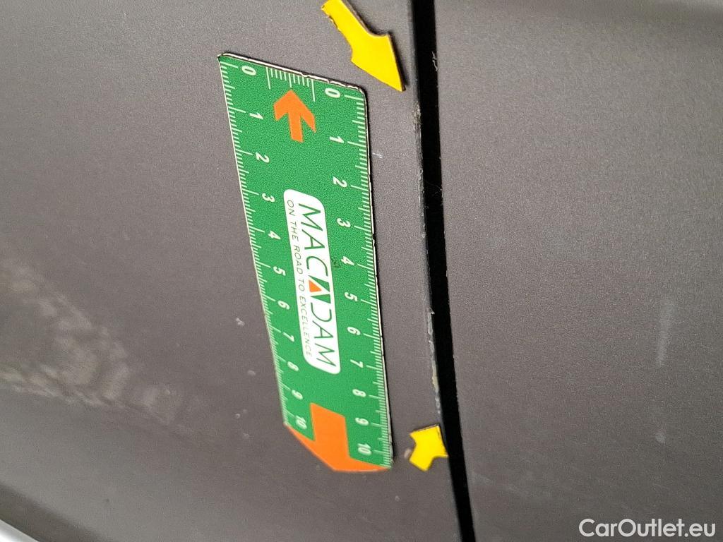  Citroen  C3  Société Feel 1.5 BlueHDI 100CV BVM6 E6d #25