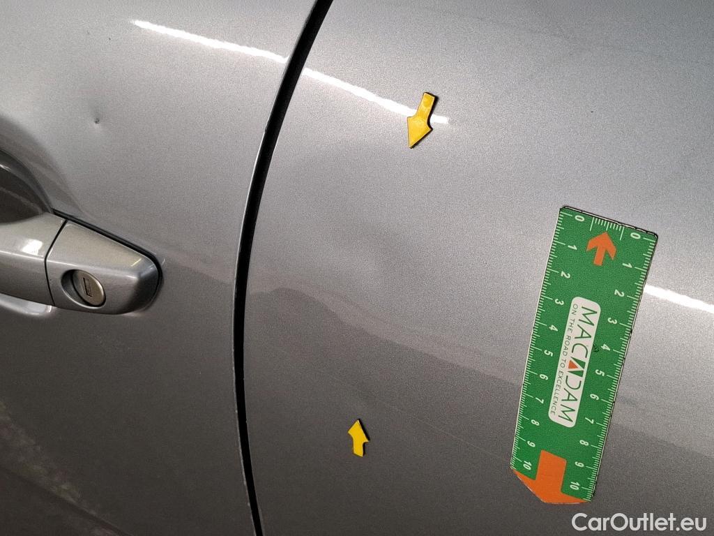  Citroen  C3  Société Feel 1.5 BlueHDI 100CV BVM6 E6d #4