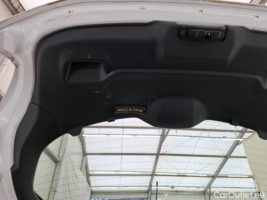  Peugeot  208 PEUGEOT  Affaire VU 5p Berline BlueHDi 100 S&S PREMIUM PACK #23