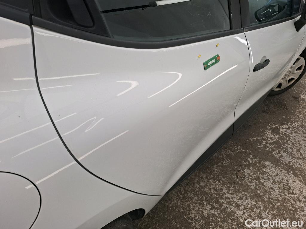  Renault  Clio  IV Air 1.5 dCi 75CV BVM5 E6 #1