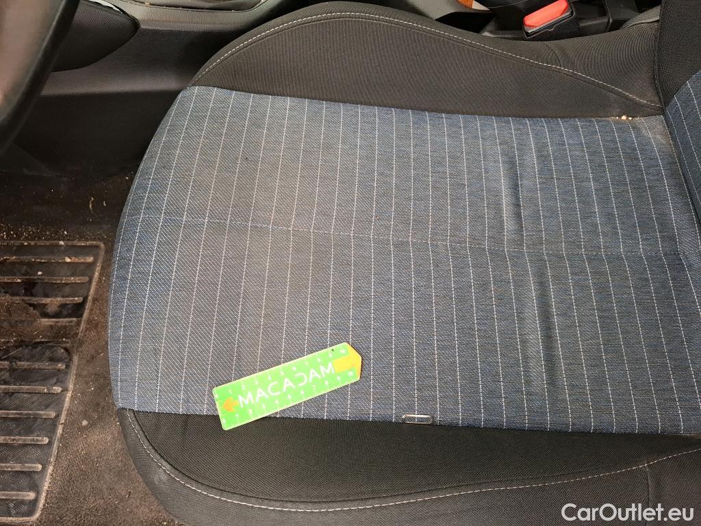  Peugeot  208  Premium 1.5 HDi 100CV BVM6 E6d #42