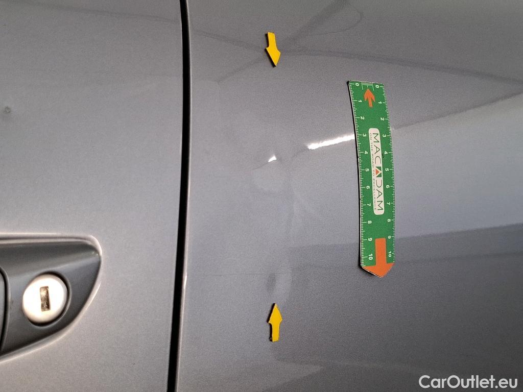  Citroen  C3  Société Feel 1.5 BlueHDI 100CV BVM6 E6d #6