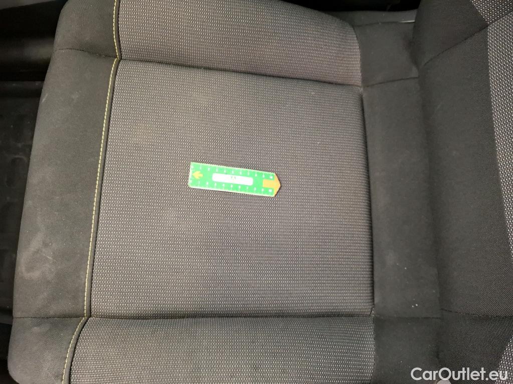  Citroen  C3  Société Feel 1.5 BlueHDI 100CV BVM6 E6d #46