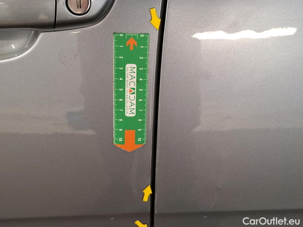  Citroen  C3  Société Feel 1.5 BlueHDI 100CV BVM6 E6d #21