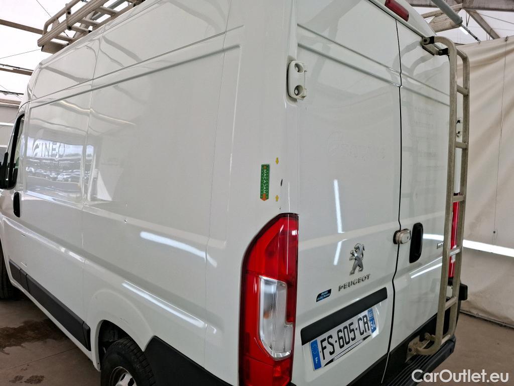  Peugeot  Boxer  Fourgon 333 L1H2 Premium BlueHDi 140 Start&Stop 2.2 140CV BVM6 #15