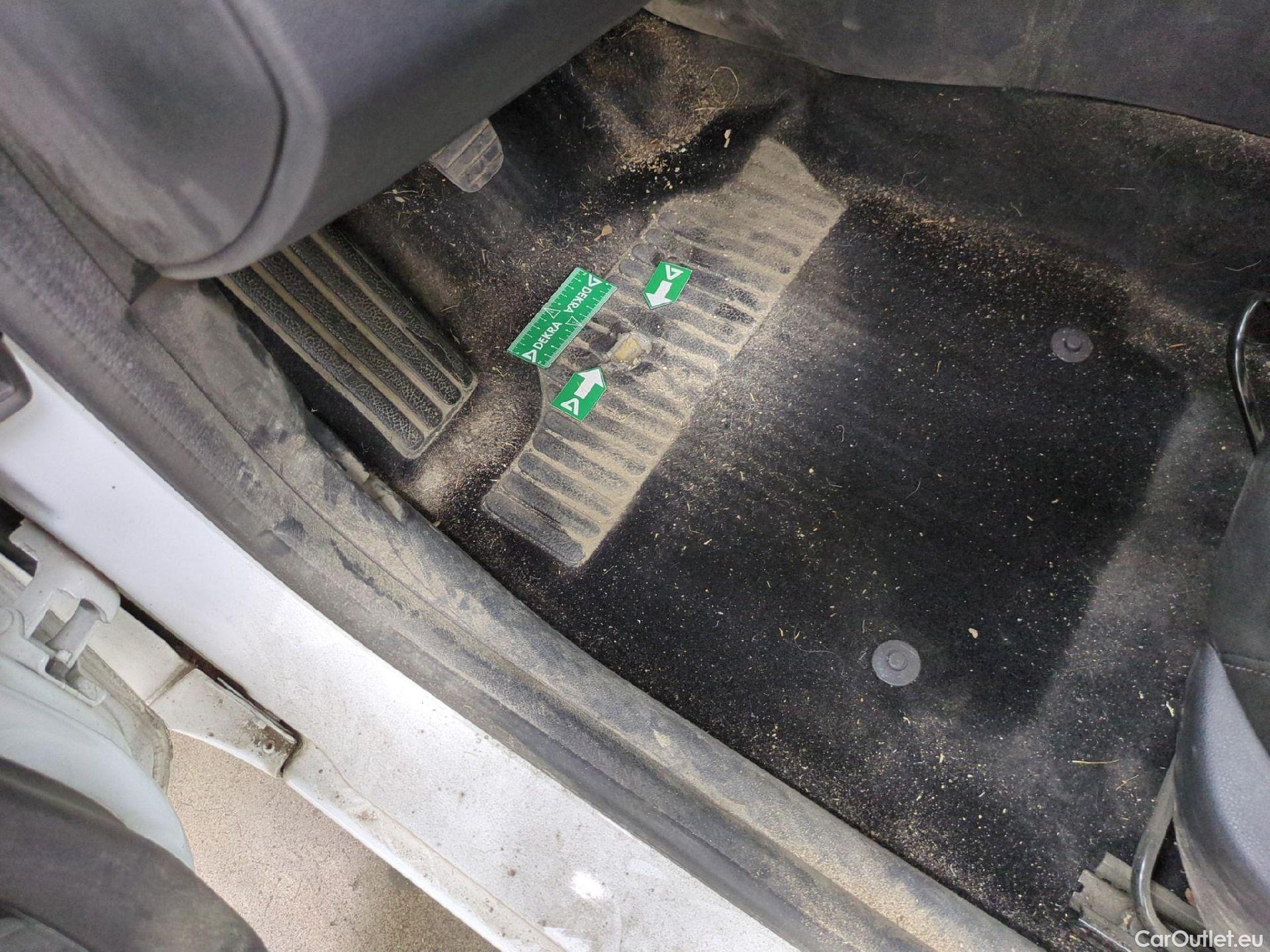  Renault  Clio  IV Air MediaNav 1.5 dCi 90CV BVM5 E6 #1