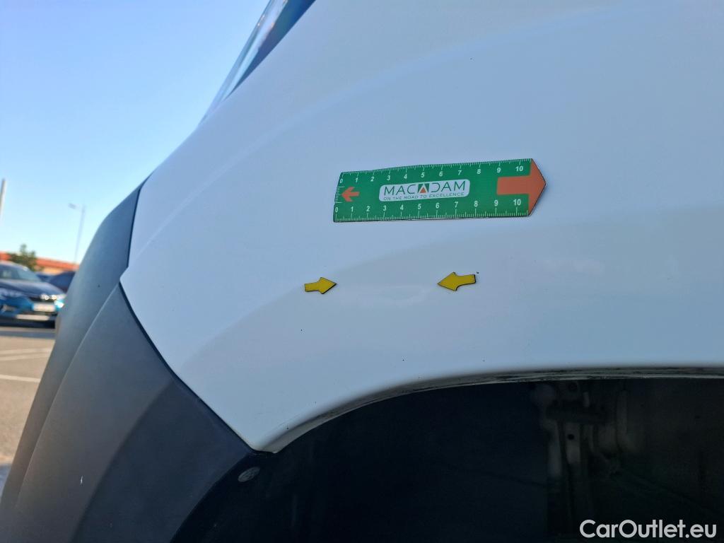  Peugeot  Boxer PEUGEOT  VU 4p Fourgon BLUEHDI 130 PREMIUM PA 333 L2H2 #37