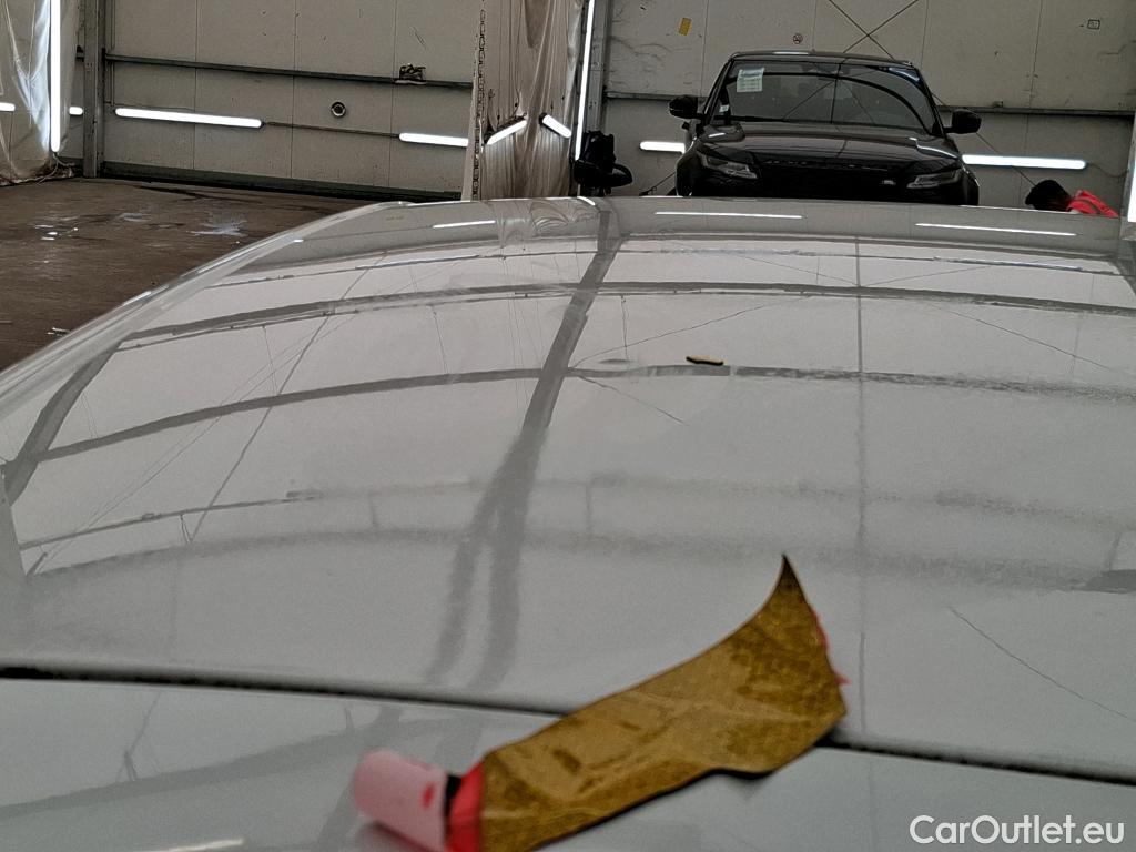  Renault  Megane  IV Berline 5pt. Société Air Nav 1.5 dCi 90CV BVM6 E6 #31