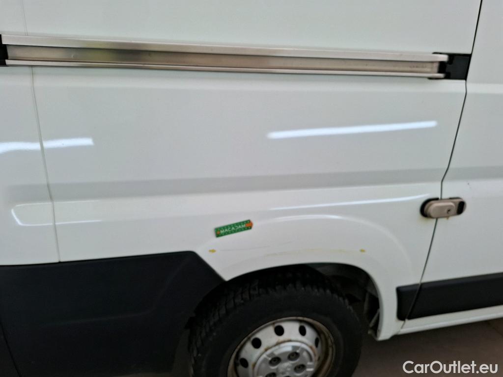  Peugeot  Boxer  Fourgon 333 L1H2 Premium BlueHDi 140 Start&Stop 2.2 140CV BVM6 #6